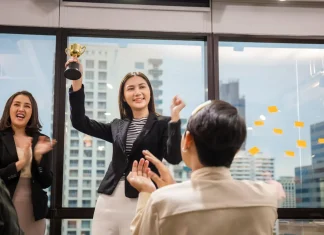 Women’s High Protein Lifestyle: Healthy Truth Wins Her Healthwatch Magazine’s Award for Best Women’s High-Protein Snacks and Protein Powder Supplements in 2023 Award for Best Women